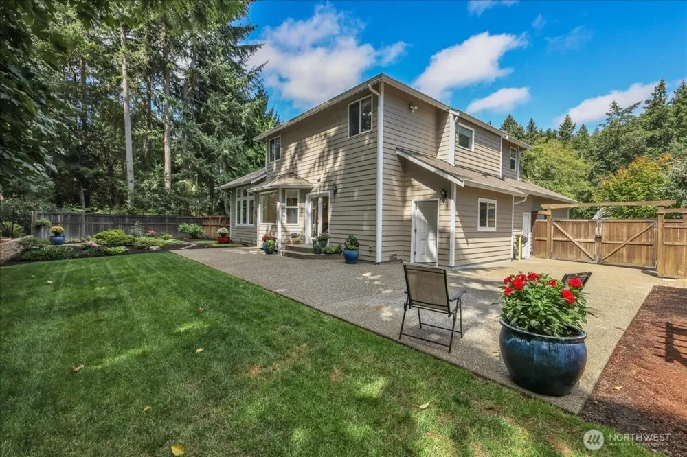 2214 90th Street Ct NW Gig Harbor, WA 98332