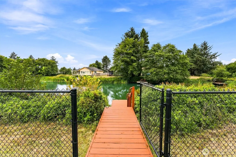 735 Swan Court SE Ocean Shores, WA 98569