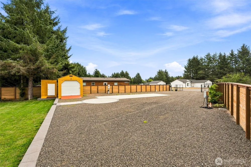 735 Swan Court SE Ocean Shores, WA 98569