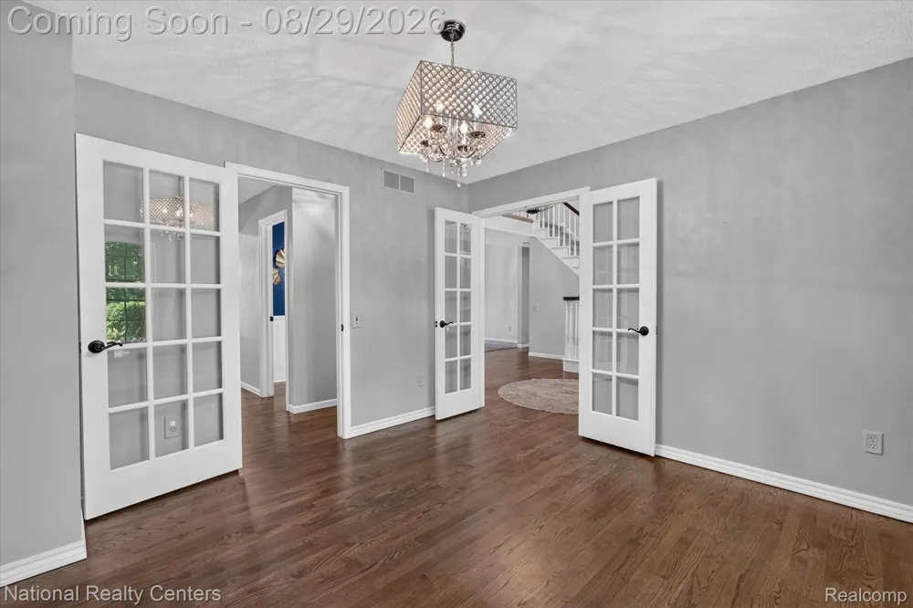 1573 Moonlight Drive Hartland Township, MI 48843