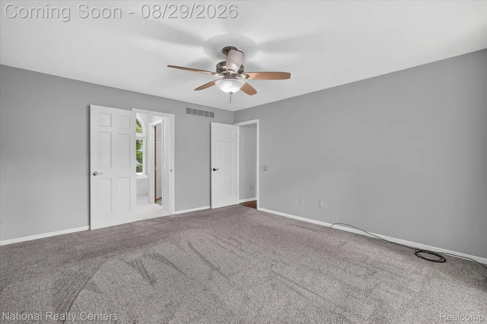 1573 Moonlight Drive Hartland Township, MI 48843