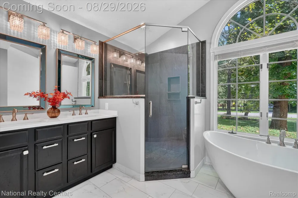 1573 Moonlight Drive Hartland Township, MI 48843