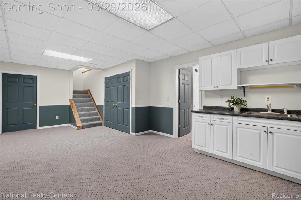 1573 Moonlight Drive Hartland Township, MI 48843