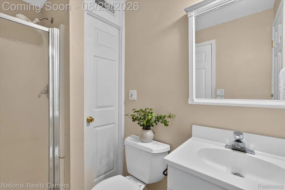 1573 Moonlight Drive Hartland Township, MI 48843