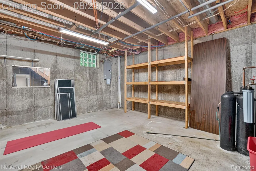 1573 Moonlight Drive Hartland Township, MI 48843