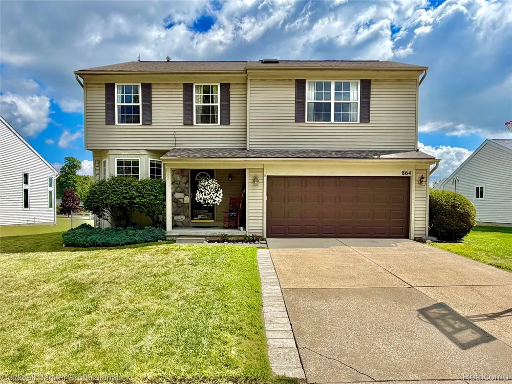 864 Carriage Hill Drive Fenton City, MI 48430