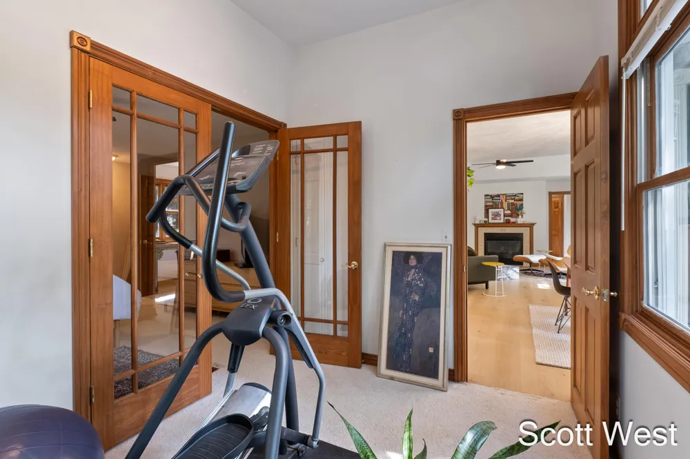7181 River Glen Drive Caledonia Township, MI 49316