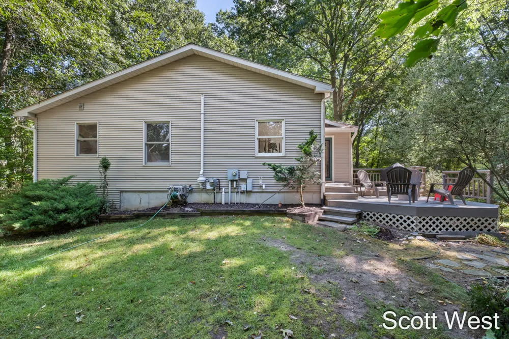 7181 River Glen Drive Caledonia Township, MI 49316