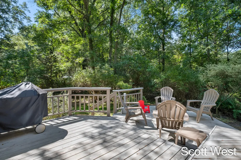 7181 River Glen Drive Caledonia Township, MI 49316