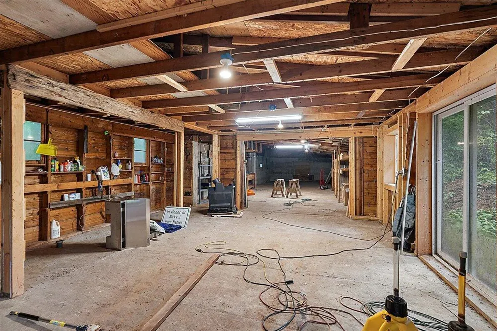 1875 11 Mile Road NE Algoma Township, MI 49321