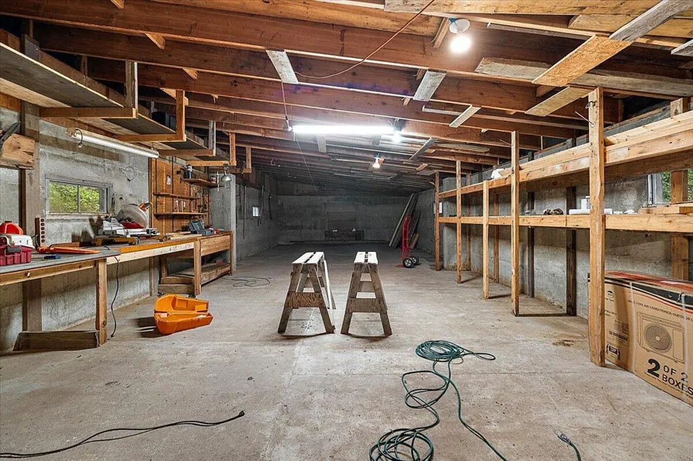 1875 11 Mile Road NE Algoma Township, MI 49321