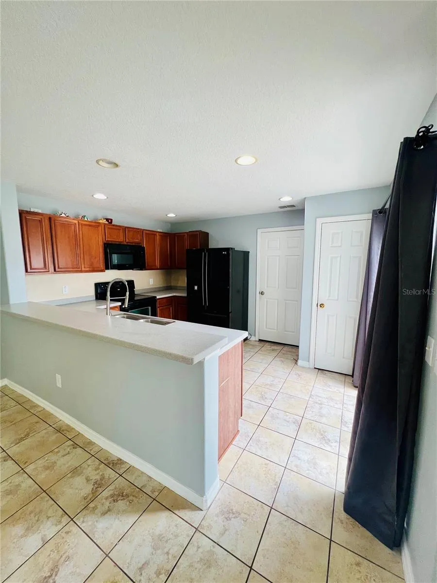 13672 CYGNUS DRIVE Orlando, FL 32828