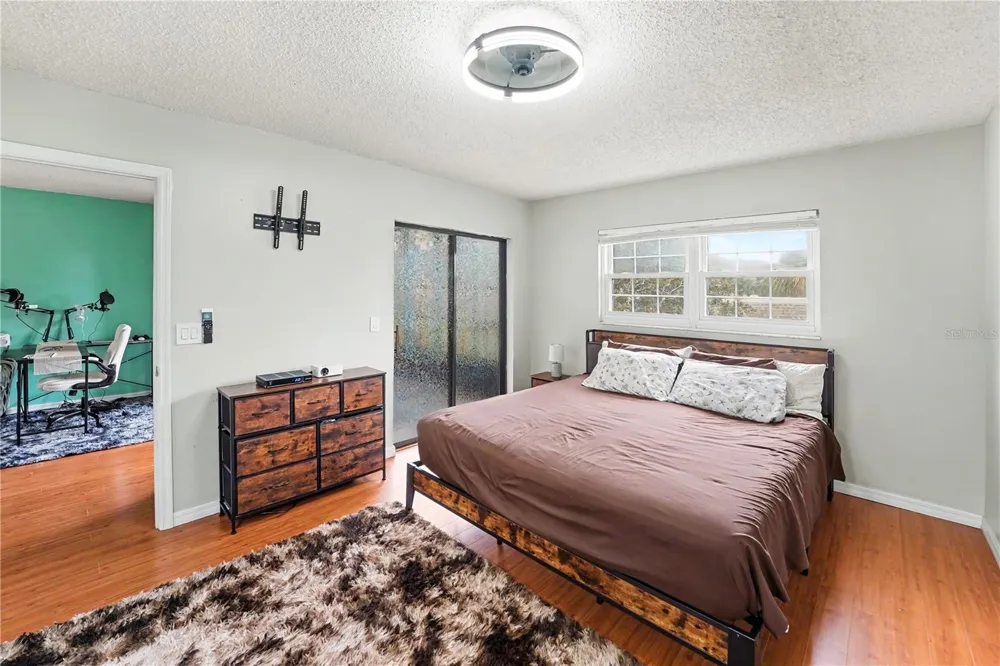 12900 VONN ROAD #E204 Largo, FL 33774