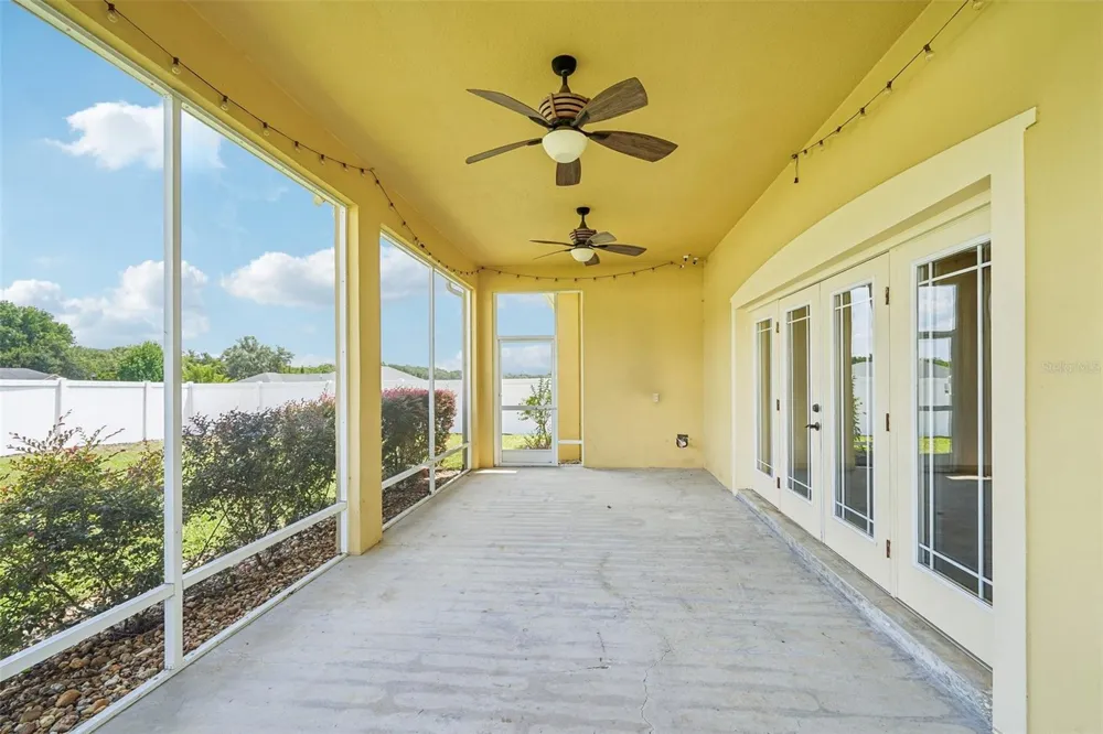 1113 MYRTLE BREEZES CT Fruitland Park, FL 34731