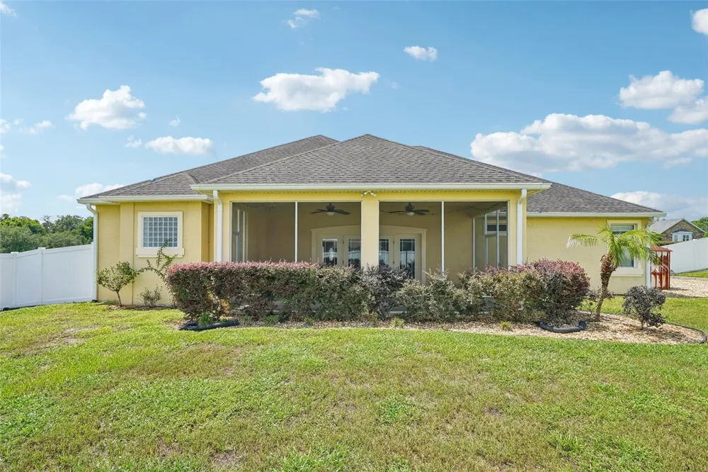 1113 MYRTLE BREEZES CT Fruitland Park, FL 34731