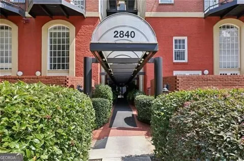 2840 Peachtree RD NW