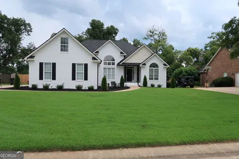 207 Brookewater LN