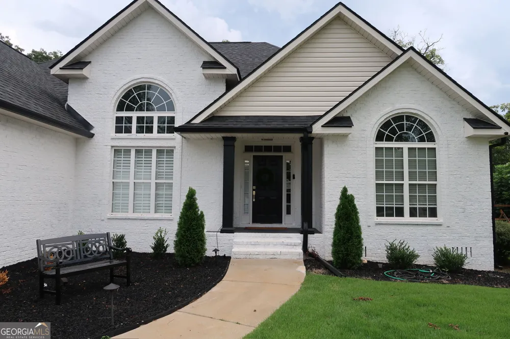207 Brookewater LN Perry, GA 31069