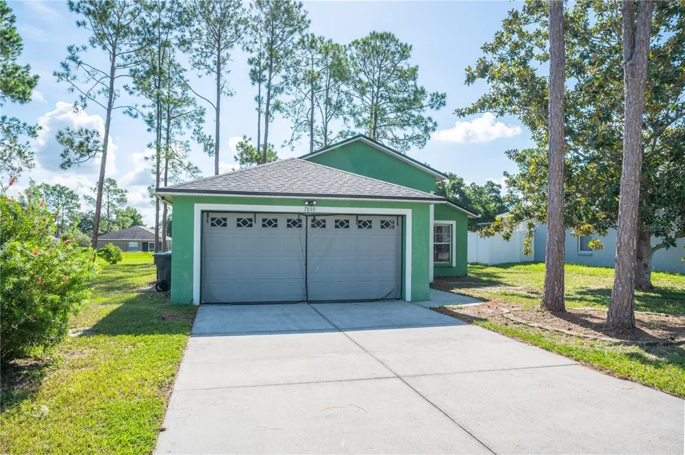 7859 SUGAR PINE BOULEVARD Lakeland, FL 33810