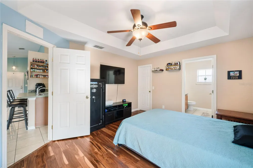 7859 SUGAR PINE BOULEVARD Lakeland, FL 33810