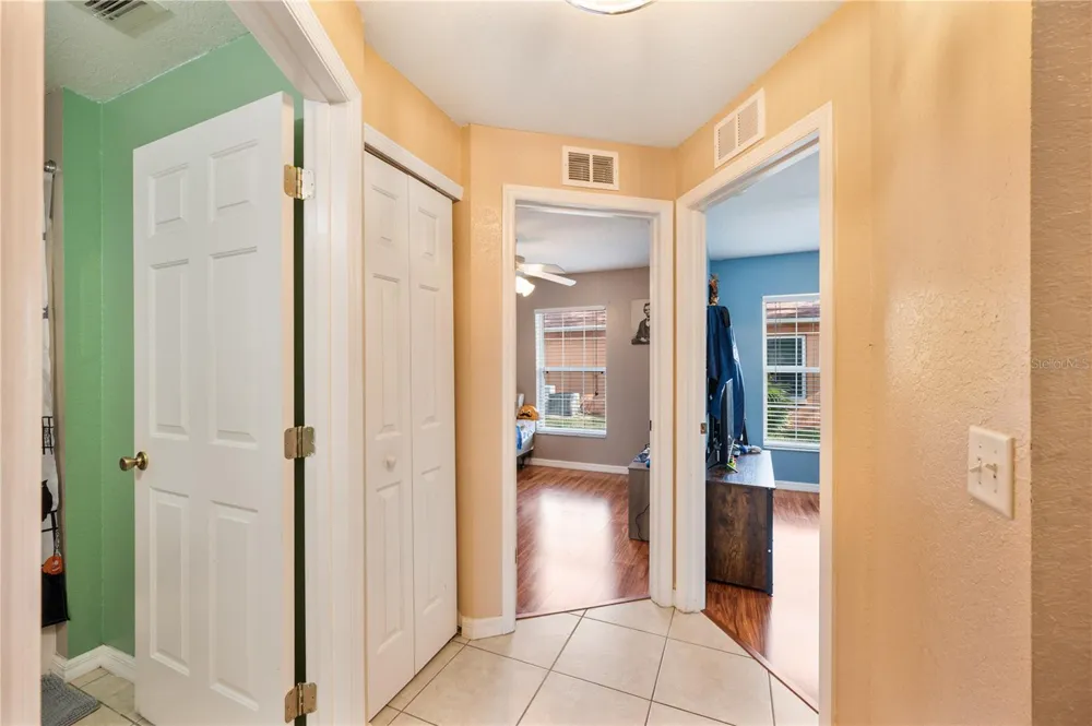 7859 SUGAR PINE BOULEVARD Lakeland, FL 33810