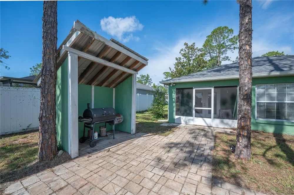 7859 SUGAR PINE BOULEVARD Lakeland, FL 33810