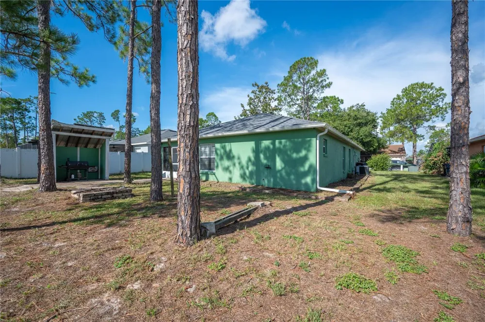 7859 SUGAR PINE BOULEVARD Lakeland, FL 33810