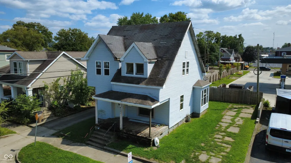 417 12th Street Columbus, IN 47201