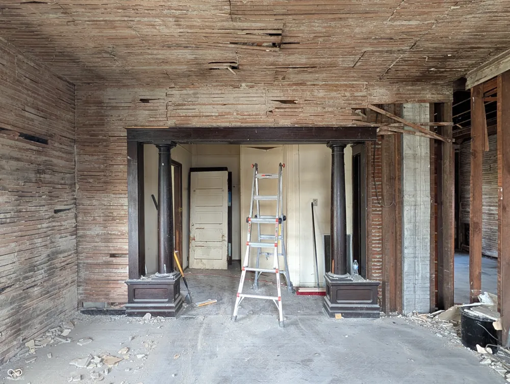 417 12th Street Columbus, IN 47201
