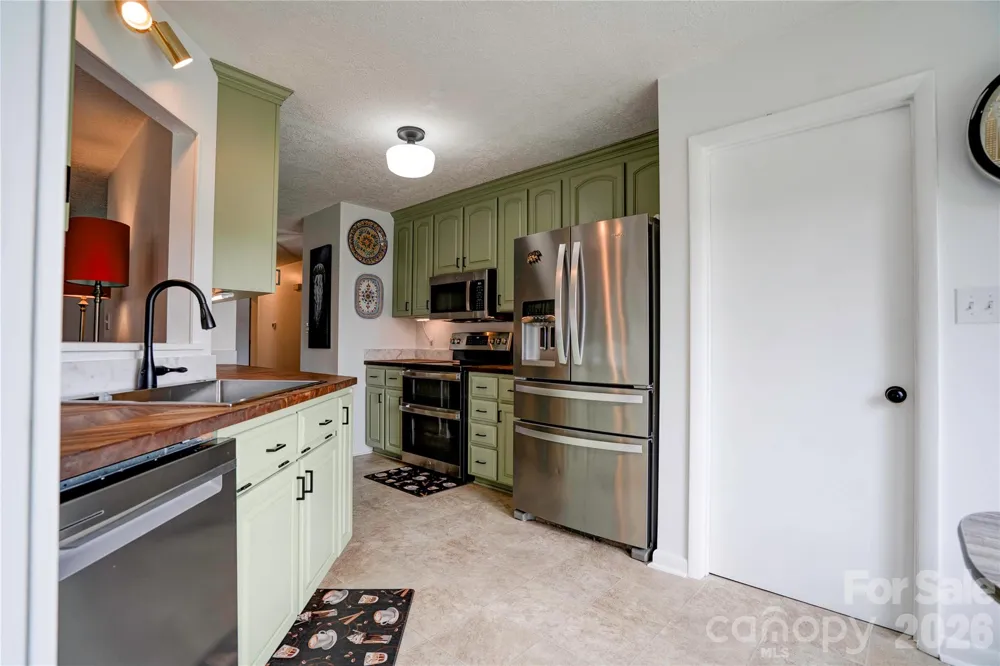 8 Charger Court Shelby, NC 28152