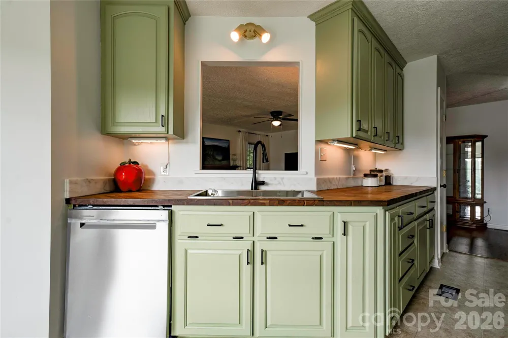 8 Charger Court Shelby, NC 28152