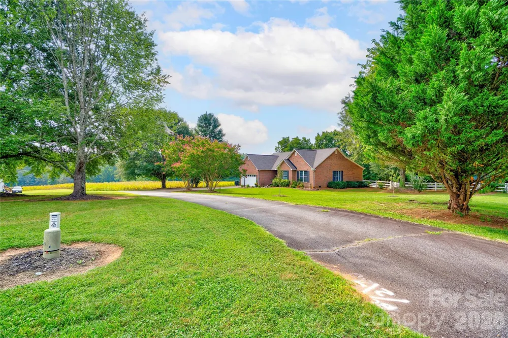 8 Charger Court Shelby, NC 28152