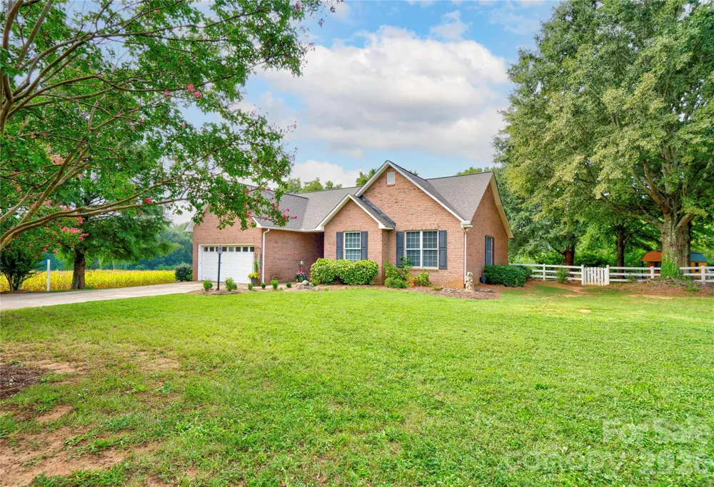 8 Charger Court Shelby, NC 28152