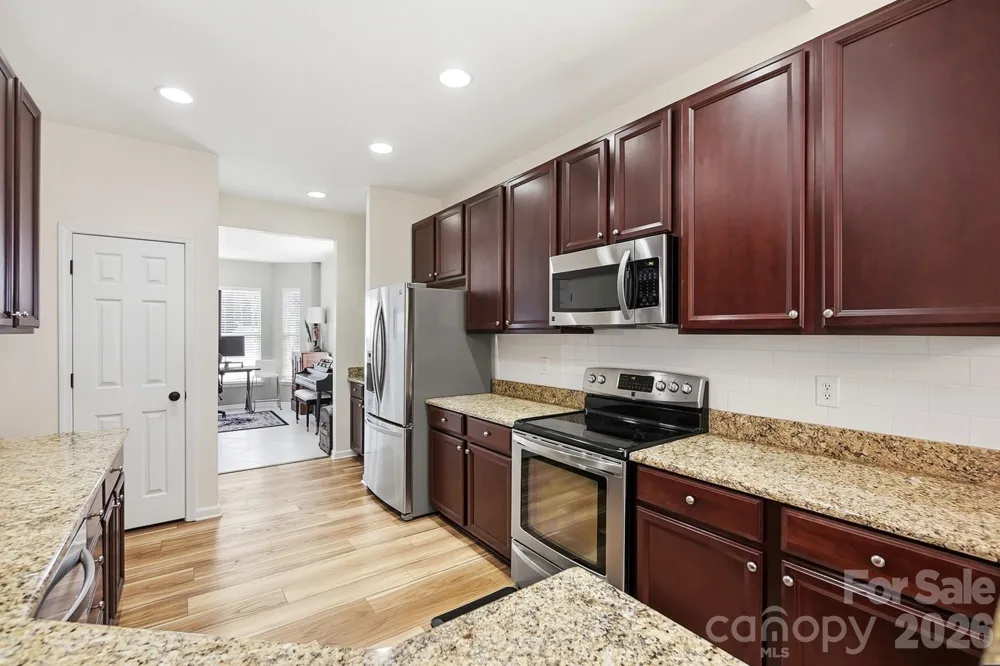 10933 Stone Trail Road Charlotte, NC 28213