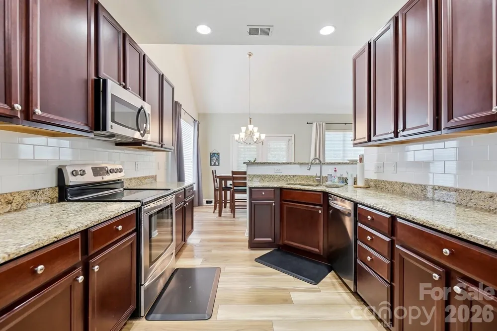 10933 Stone Trail Road Charlotte, NC 28213