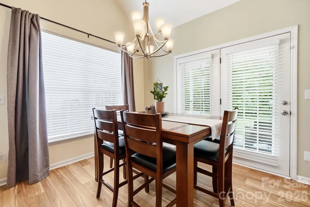10933 Stone Trail Road Charlotte, NC 28213