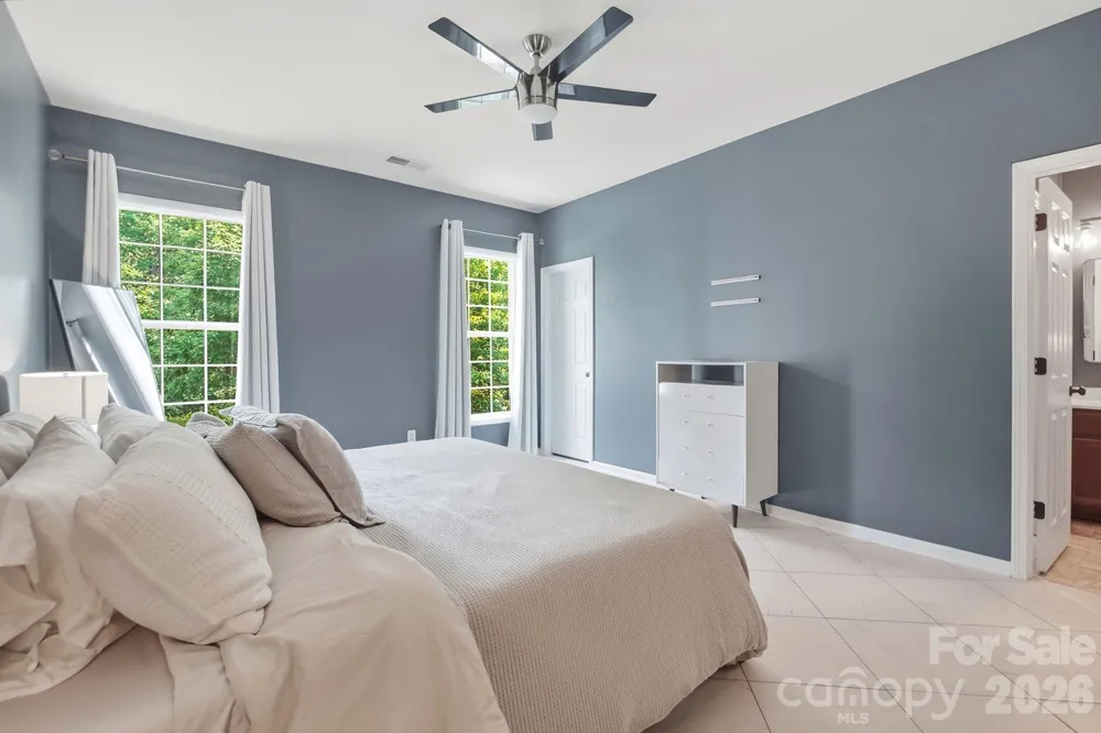 10933 Stone Trail Road Charlotte, NC 28213