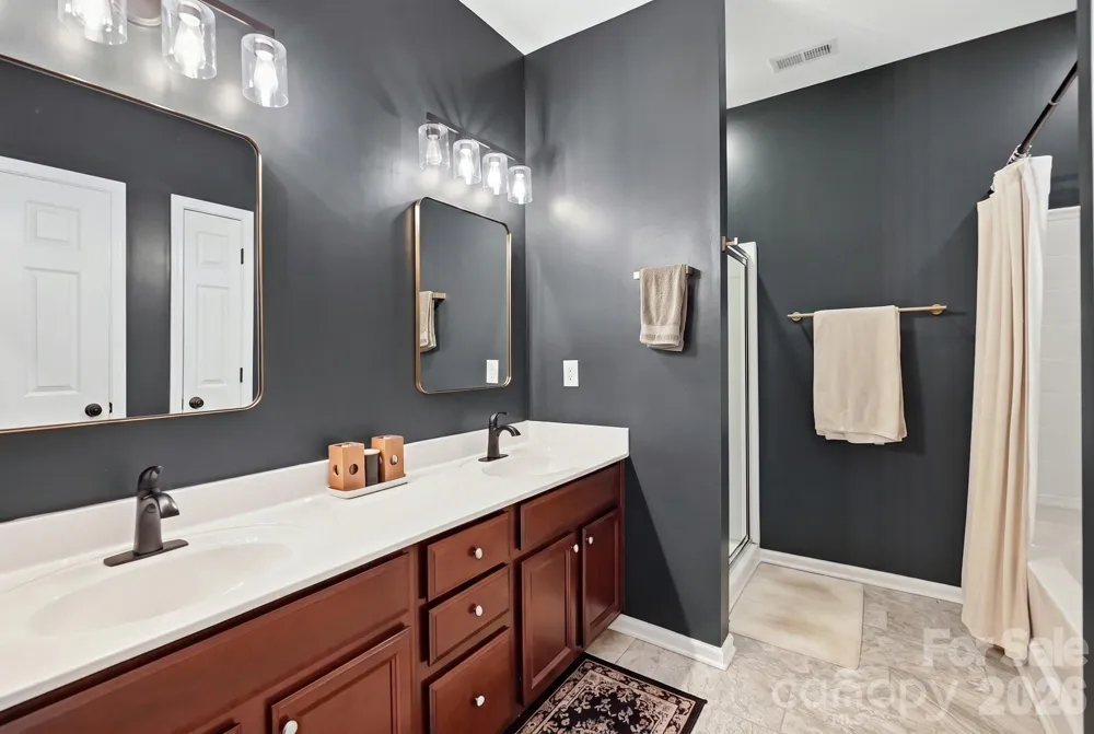 10933 Stone Trail Road Charlotte, NC 28213