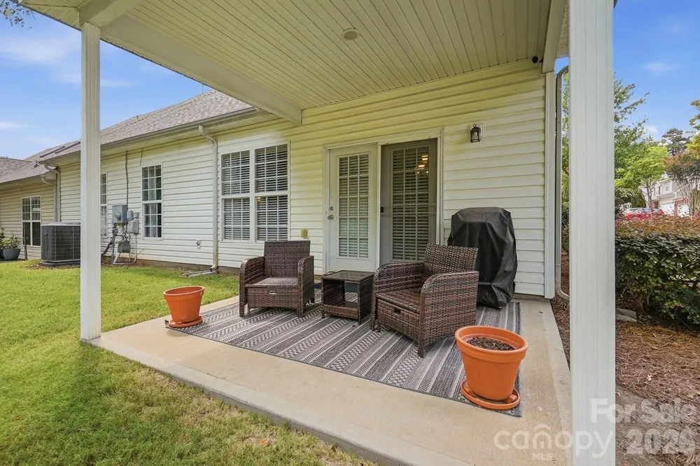 10933 Stone Trail Road Charlotte, NC 28213