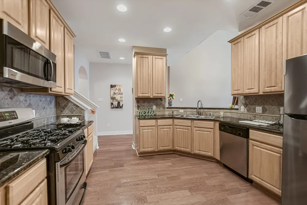 2210 Onion Creek Parkway #503 Austin, TX 78747