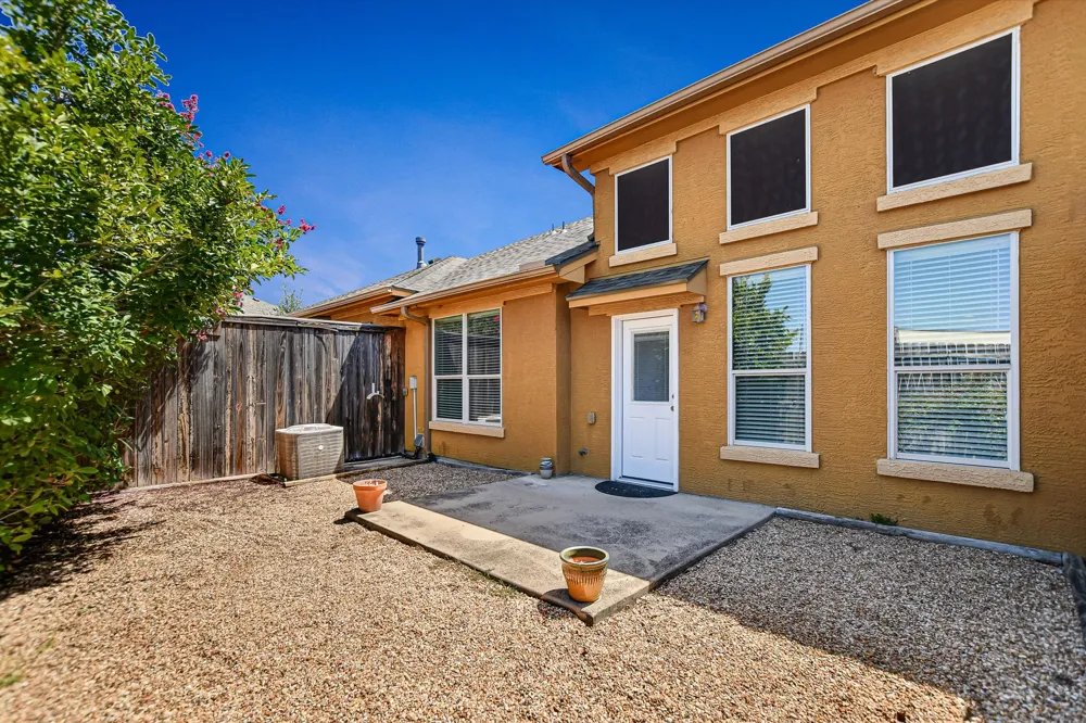 2210 Onion Creek Parkway #503 Austin, TX 78747