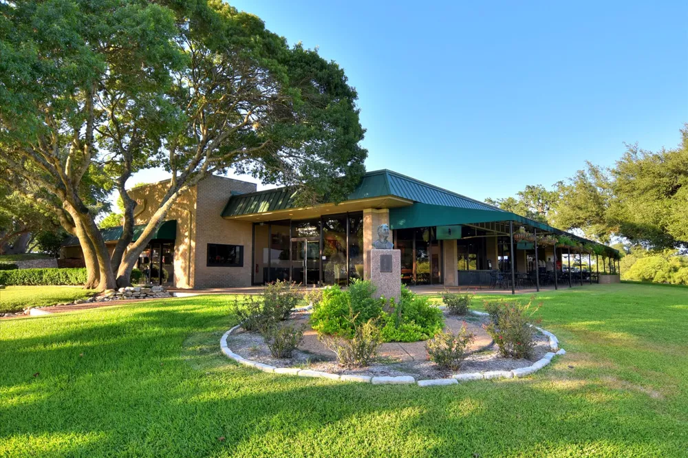 2210 Onion Creek Parkway #503 Austin, TX 78747