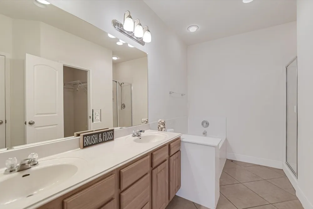 2210 Onion Creek Parkway #503 Austin, TX 78747