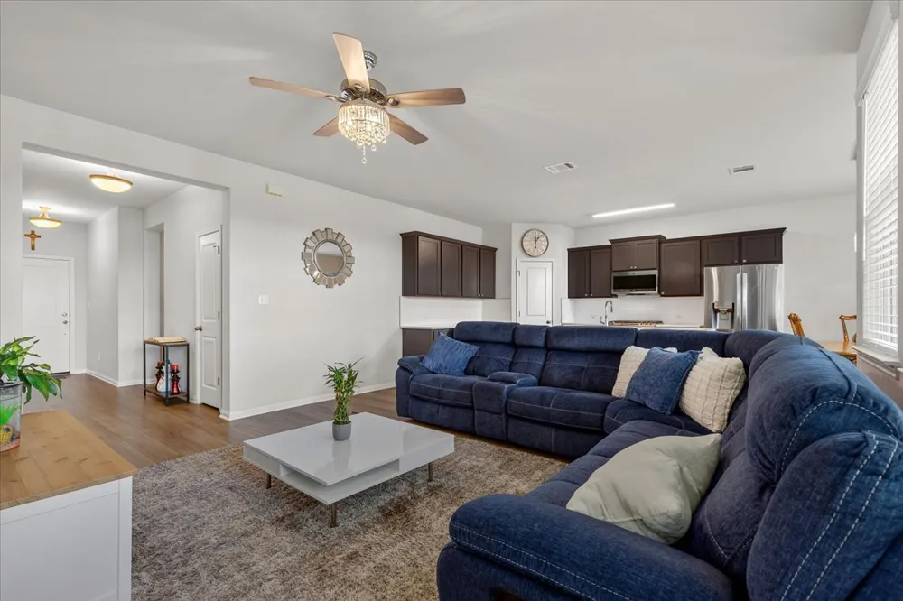 242 Reveille Drive Kyle, TX 78640