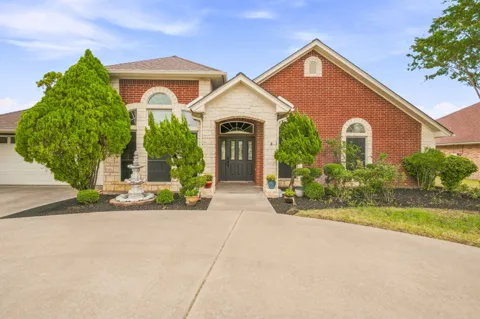 1422 Glenwood Drive