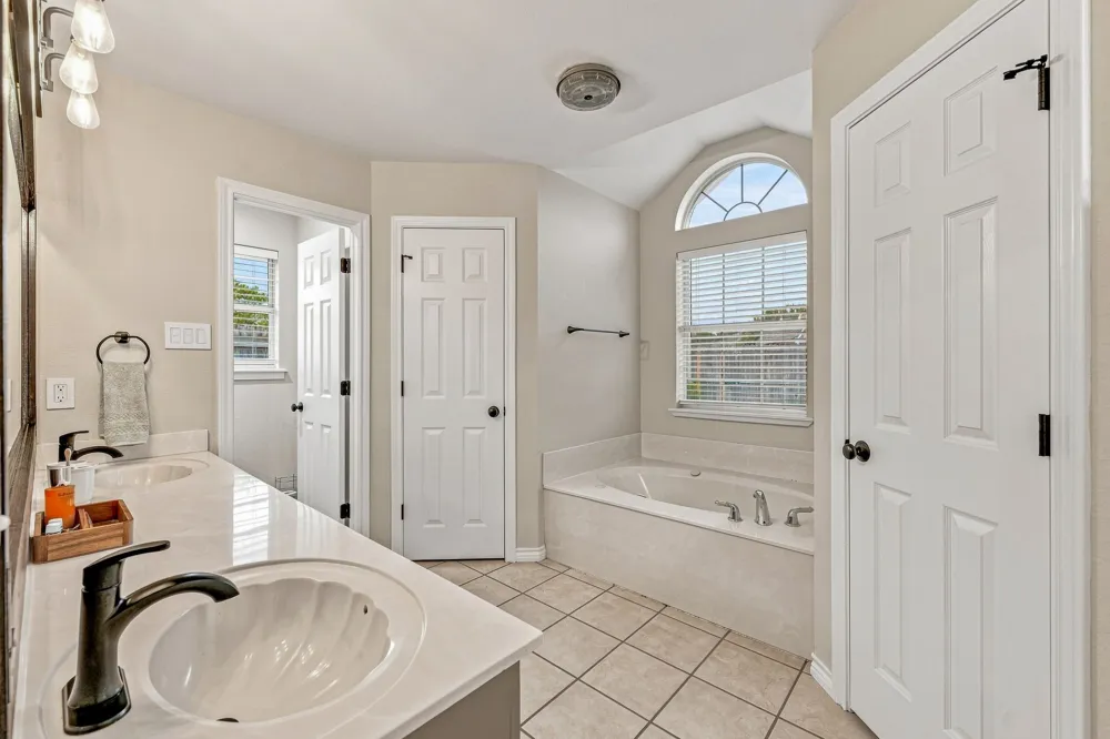 1422 Glenwood Drive Stephenville, TX 76401