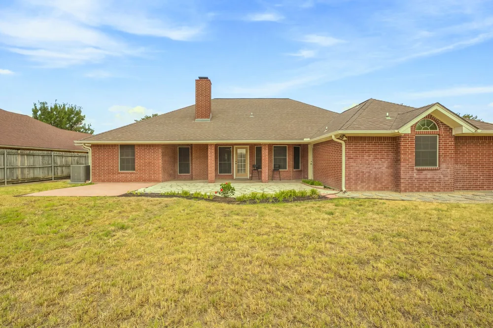 1422 Glenwood Drive Stephenville, TX 76401