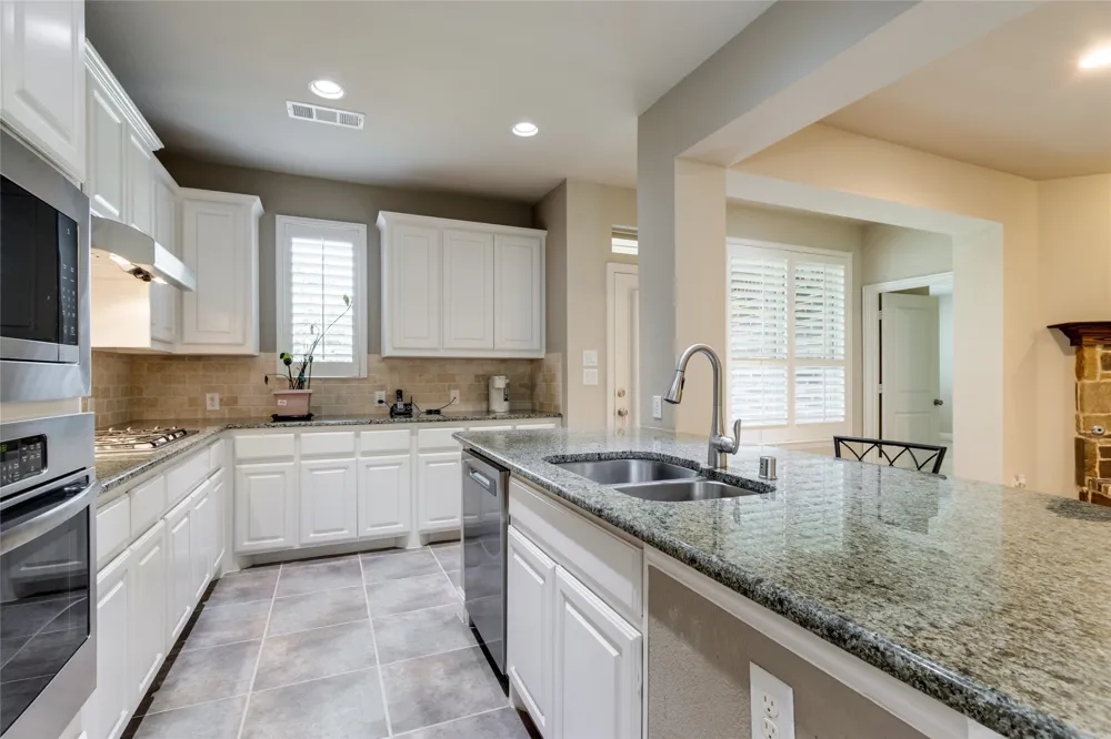 225 Lilypad Bend Argyle, TX 76226
