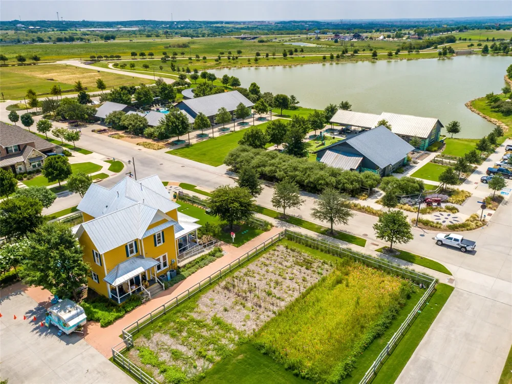 225 Lilypad Bend Argyle, TX 76226