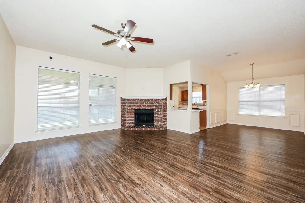 1909 Saint Nevis Drive Mansfield, TX 76063